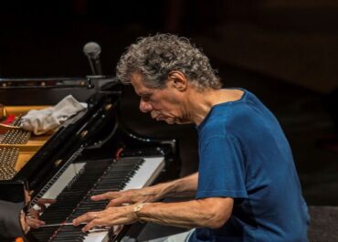 CHICK COREA